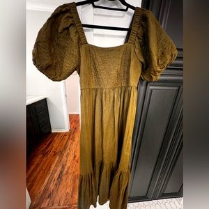 Madewell olive green puff sleeve dress size 00. New with tags.